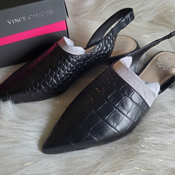 Vince Camuto Shoes - NIB Vince Camuto Cilda Croc Flats Size 8